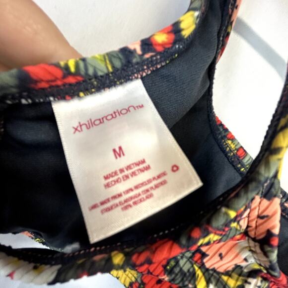 Xhilaration Medium Swim Suit Bikini 2-piece made in Vietnam red and  print - Picture 4 of 12